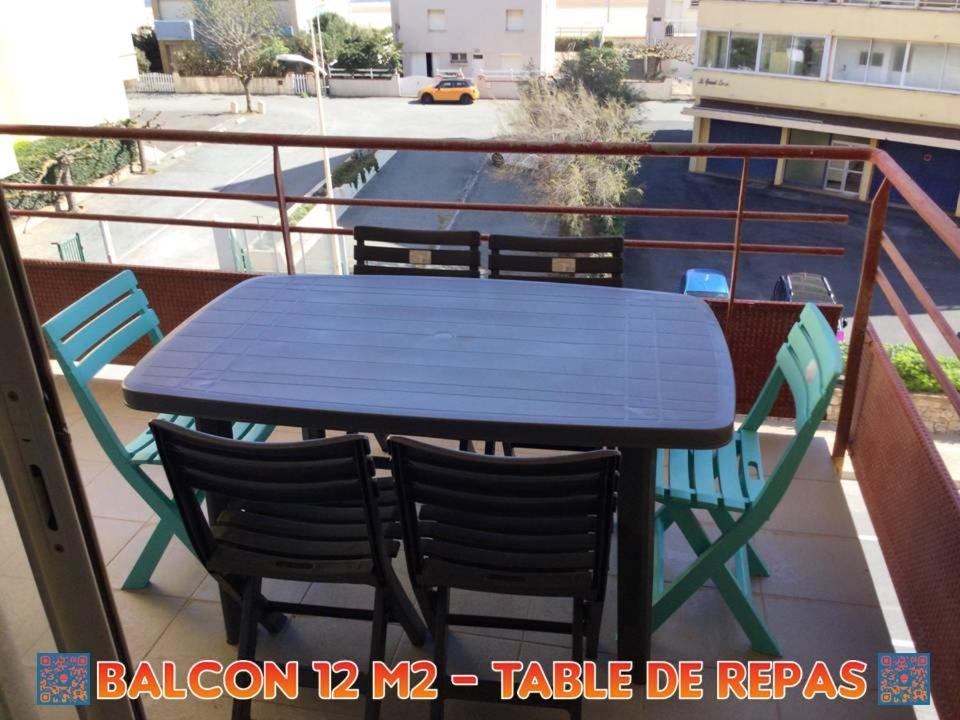 100m De La Appartement *