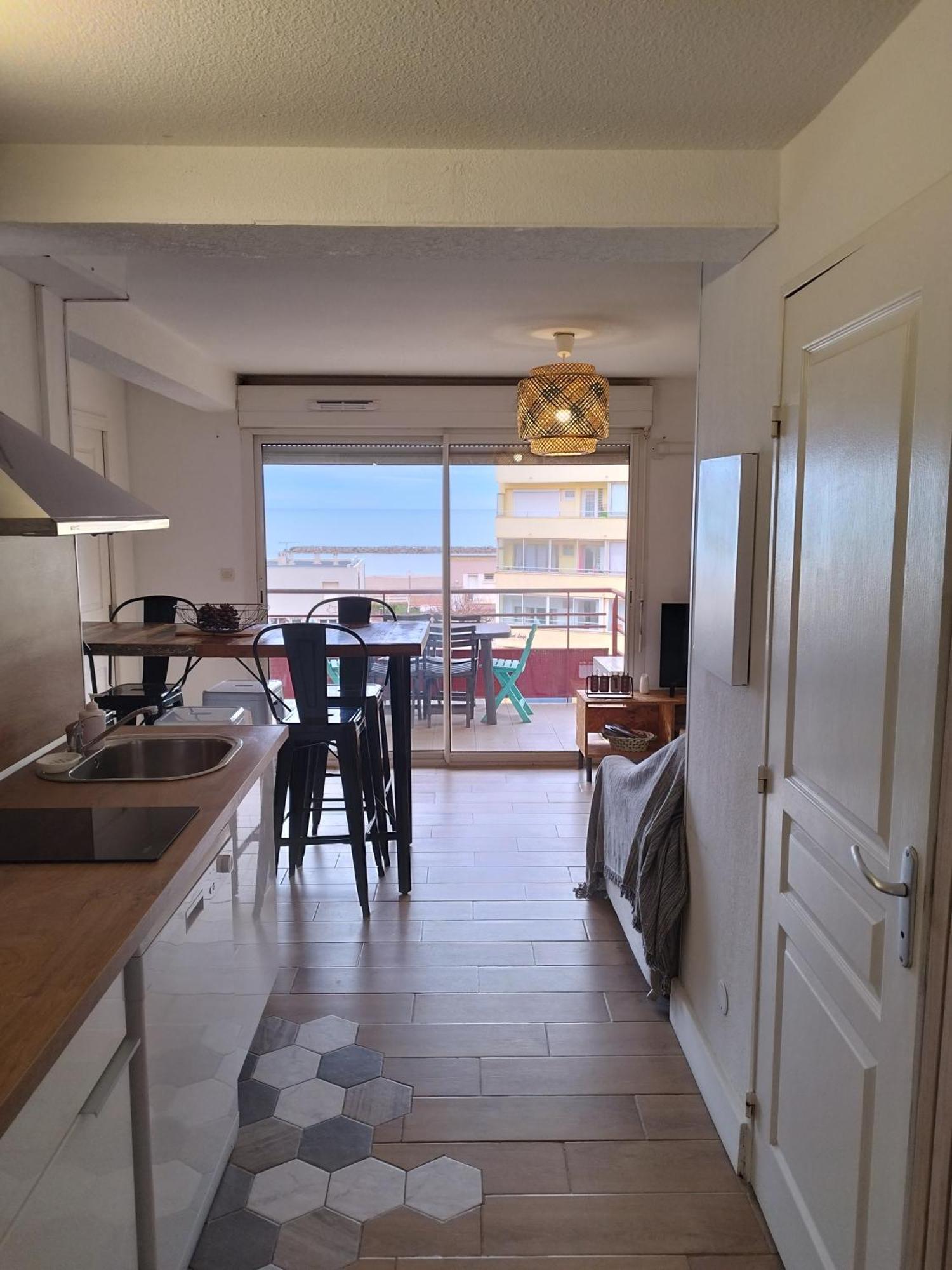 100m De La Appartement Valras-Plage